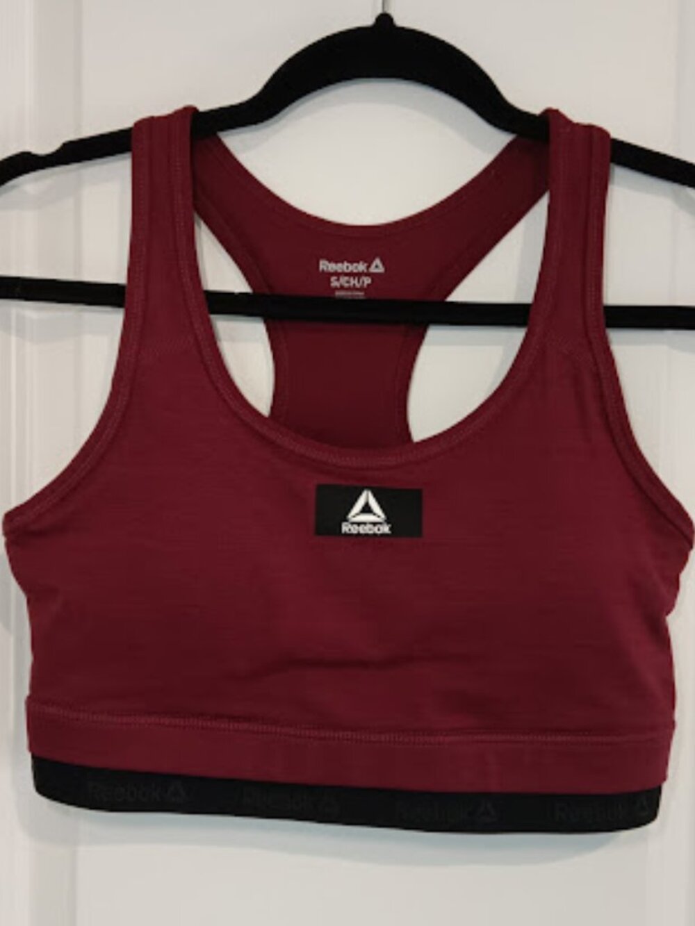 Reebok Women S Racer Back Burgundy Black  Athletic Sports Bra Removable Cup NWOT
